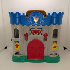 Redbox Medieval Castle